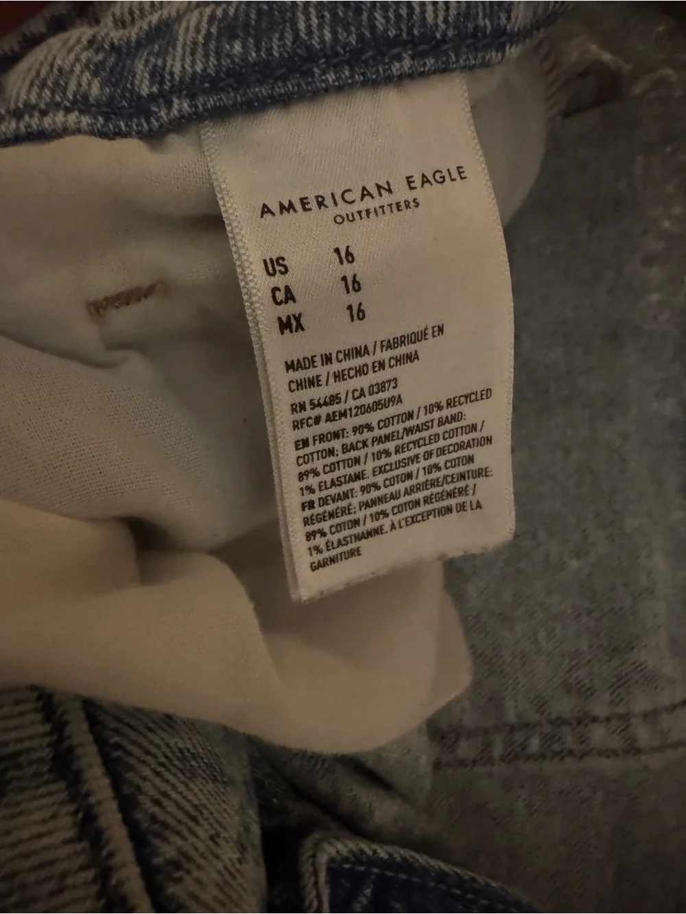 American Eagle Outfitters casual distressed